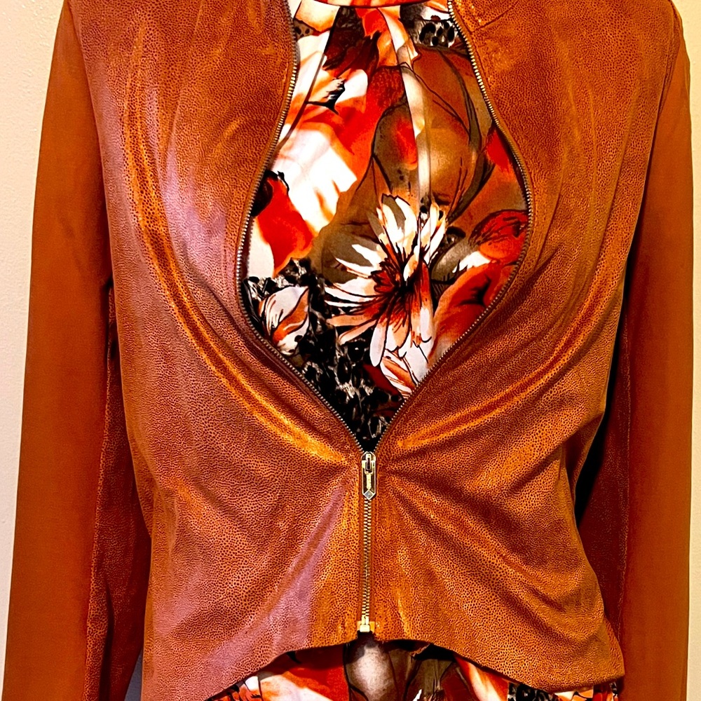 Women’s sleeveless shirt size xl